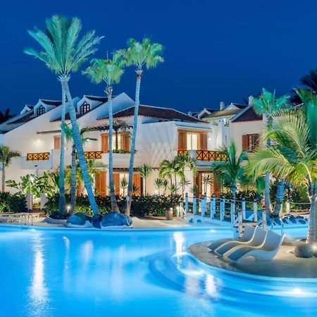 Villas And Apartments In A Popular Complex Playa de las Americas  Exterior photo