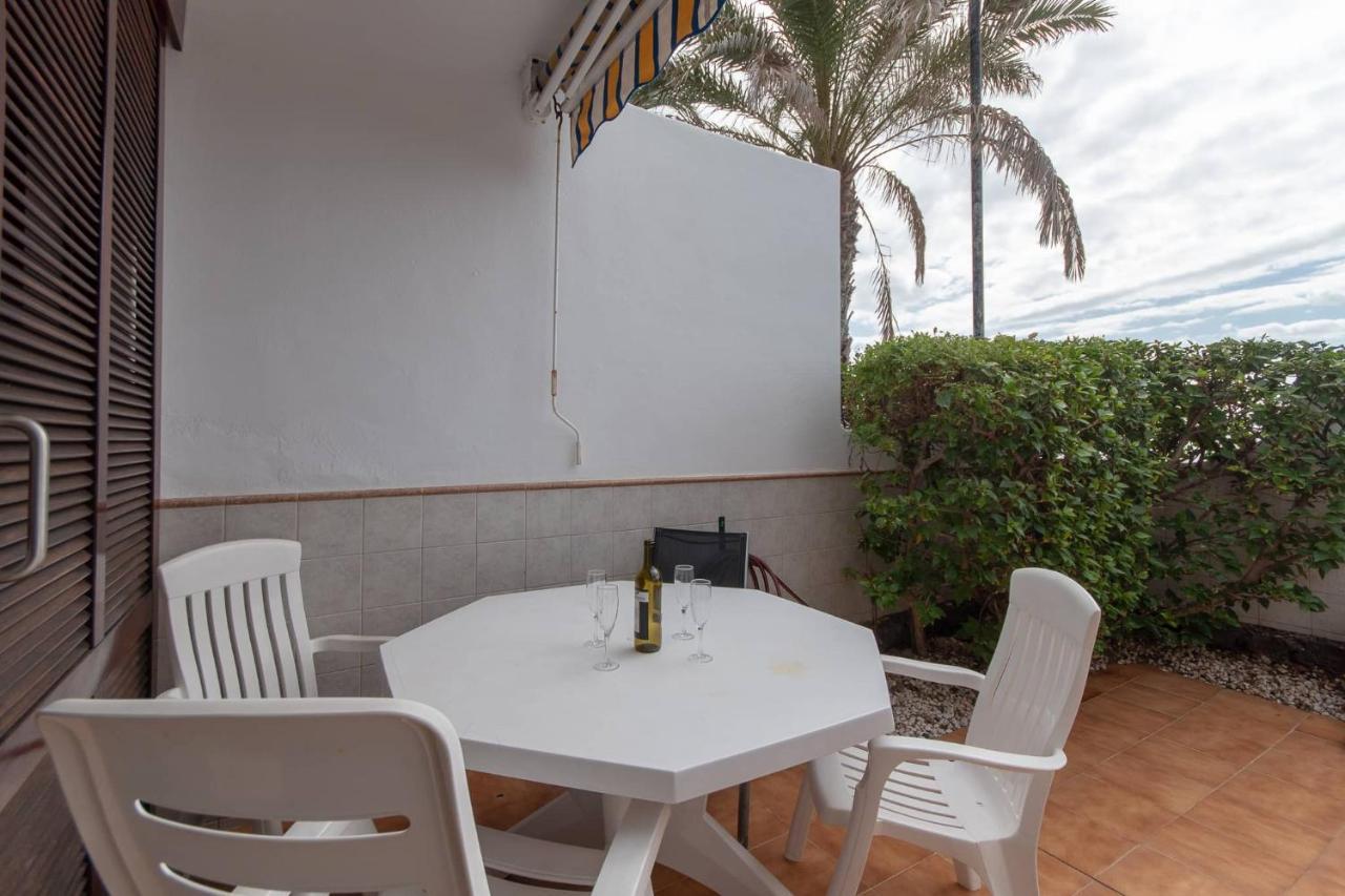 Villas And Apartments In A Popular Complex Playa de las Americas  Exterior photo