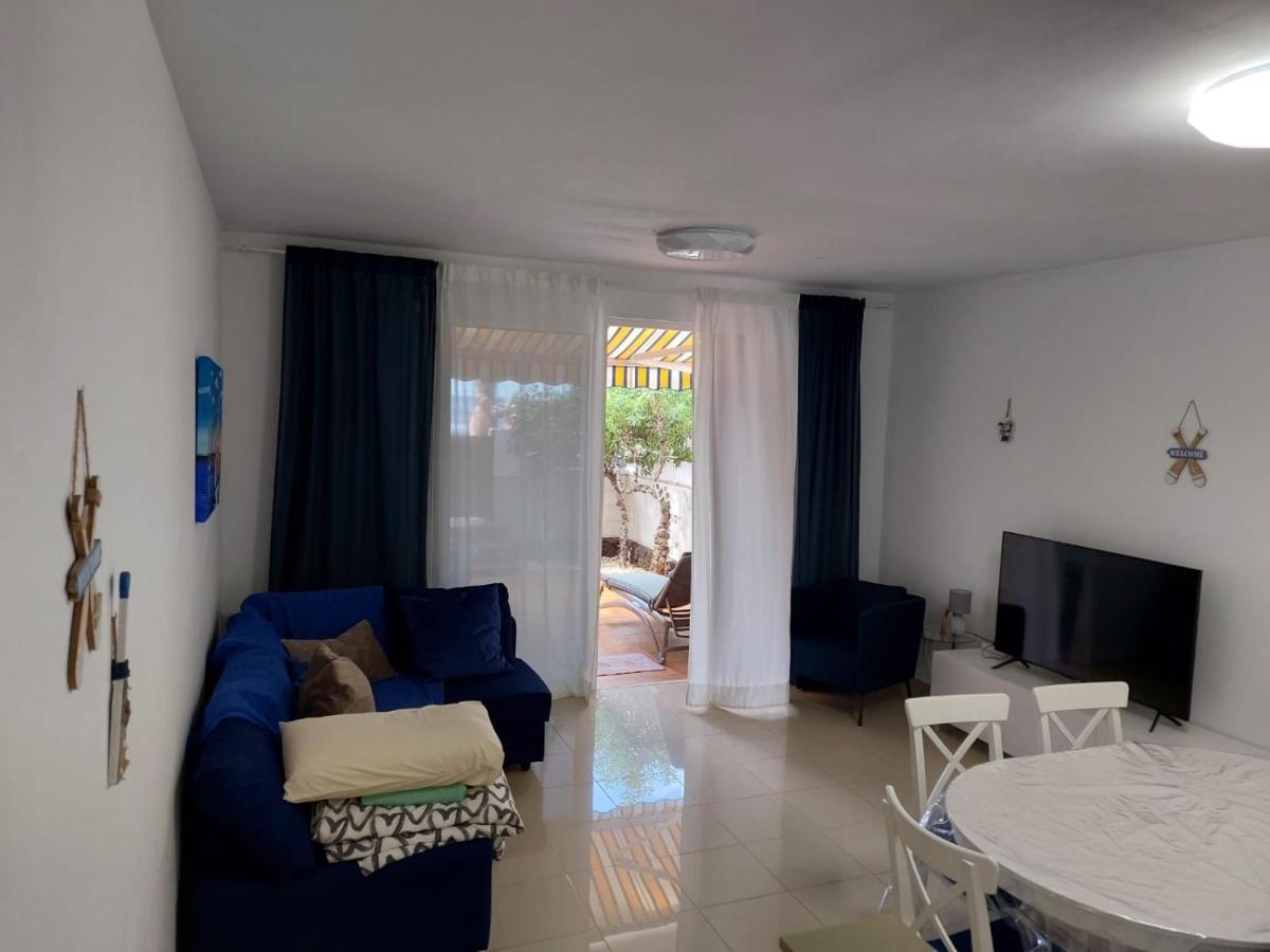 Villas And Apartments In A Popular Complex Playa de las Americas  Exterior photo